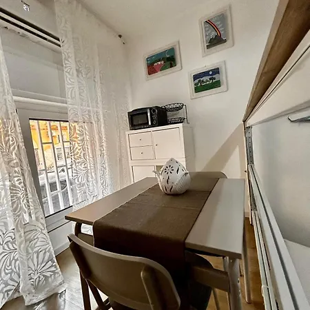 Rogadeo 28 Apartman Bari