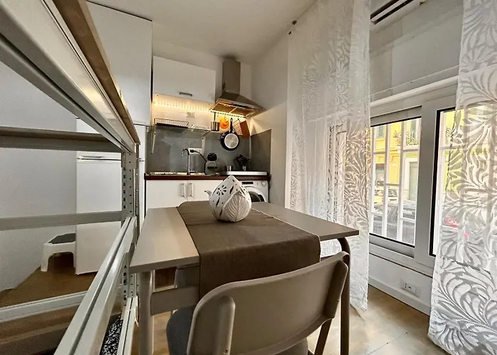 Daire Rogadeo 28 Bari